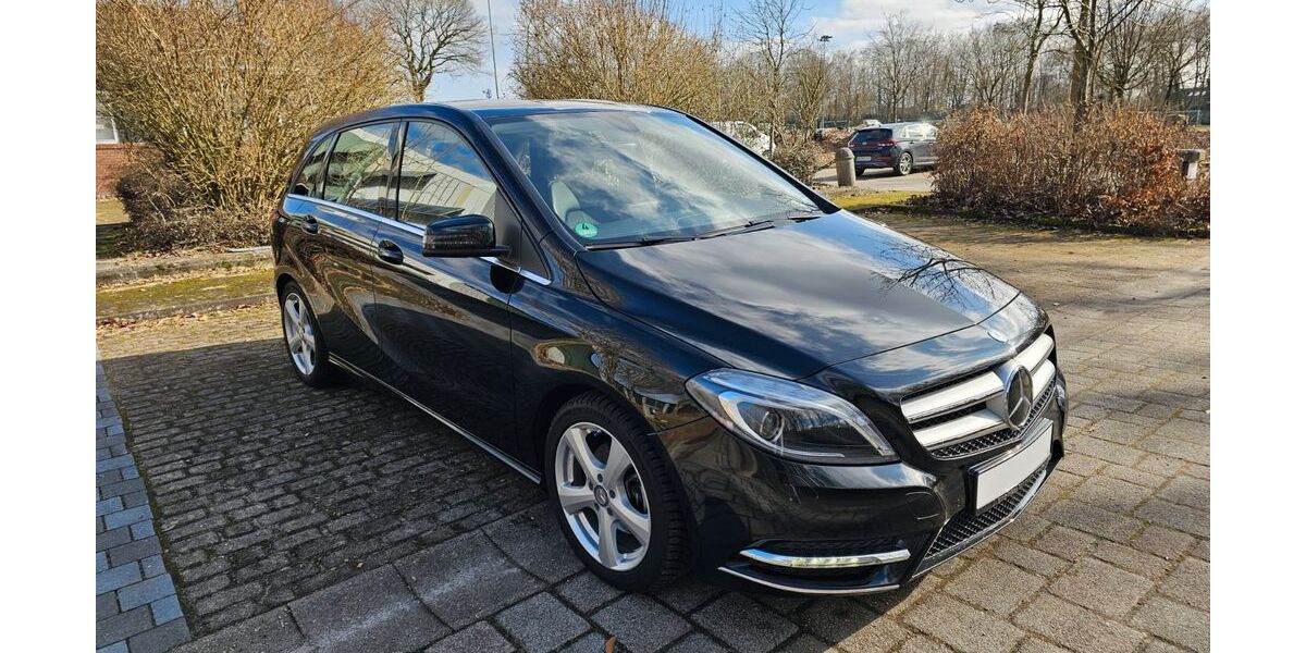 Mercedes-Benz B 200 50.631 km 15.400 &euro; Norderstedt 22844