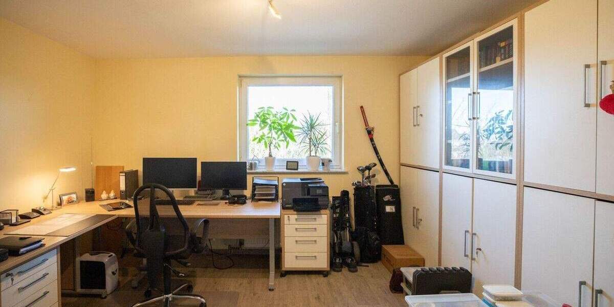 Reihenmittelhaus Uetersen - 5 Zimmer, 121 m&sup2;, 299.000&euro; | Angebot:25663037