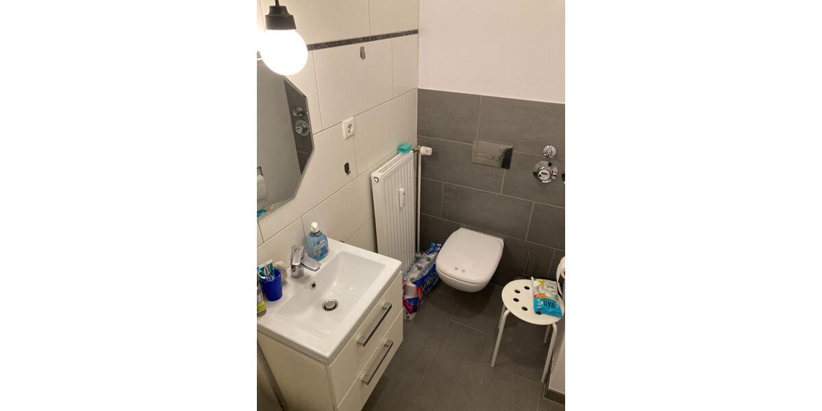 Etagenwohnung Hamburg Wandsbek - 1 Zimmer, 42 m&sup2;, 749&euro; | Angebot:25418433