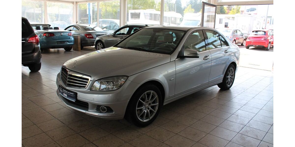 Mercedes-Benz C 300 99.595 km 10.690 &euro; Bad Oldesloe 23843