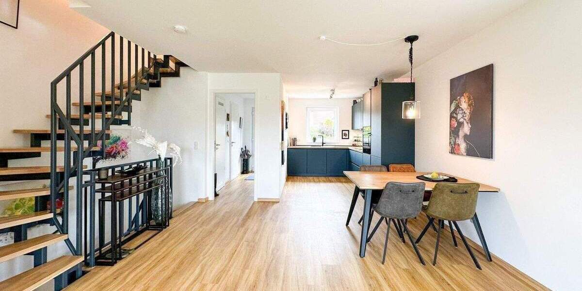 Reihenmittelhaus Henstedt-Ulzburg Ulzburg - 4 Zimmer, 103 m&sup2;, 499.900&euro; | Angebot:25744912