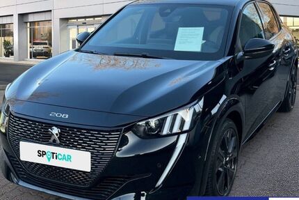 Peugeot 208 30.110 km 17.990 &euro; Hamburg 22529