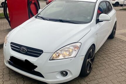 Kia ceed / Ceed 260.000 km 2.950 &euro; Norderstedt 22848