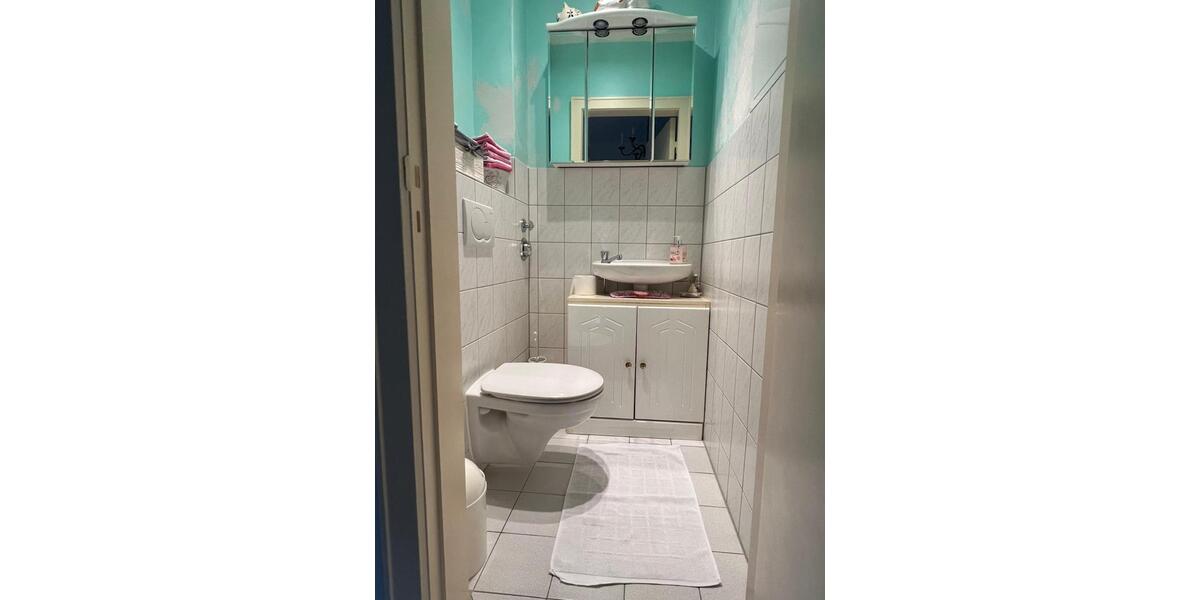 Hochparterre Hamburg Billstedt - 1 Zimmer, 90 m&sup2;, 552&euro; | Angebot:25642089