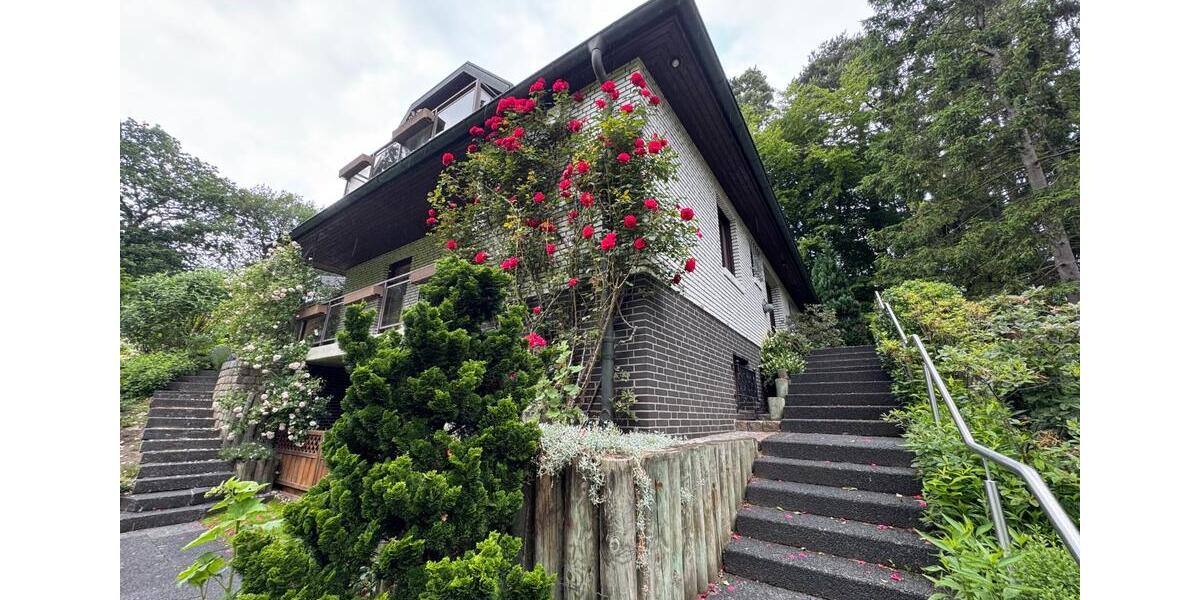 Dachgeschoßwohnung Hamburg Harburg - 3 Zimmer, 70 m&sup2;, 1.100&euro; | Angebot:25924706