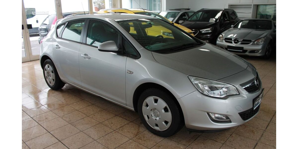 Opel Astra 55.727 km 8.990 &euro; Bad Oldesloe 23843