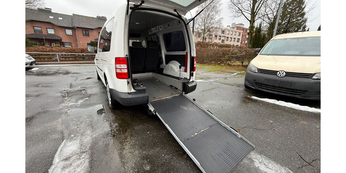 VW Caddy Maxi 391.726 km 4.900 &euro; Glinde 21509