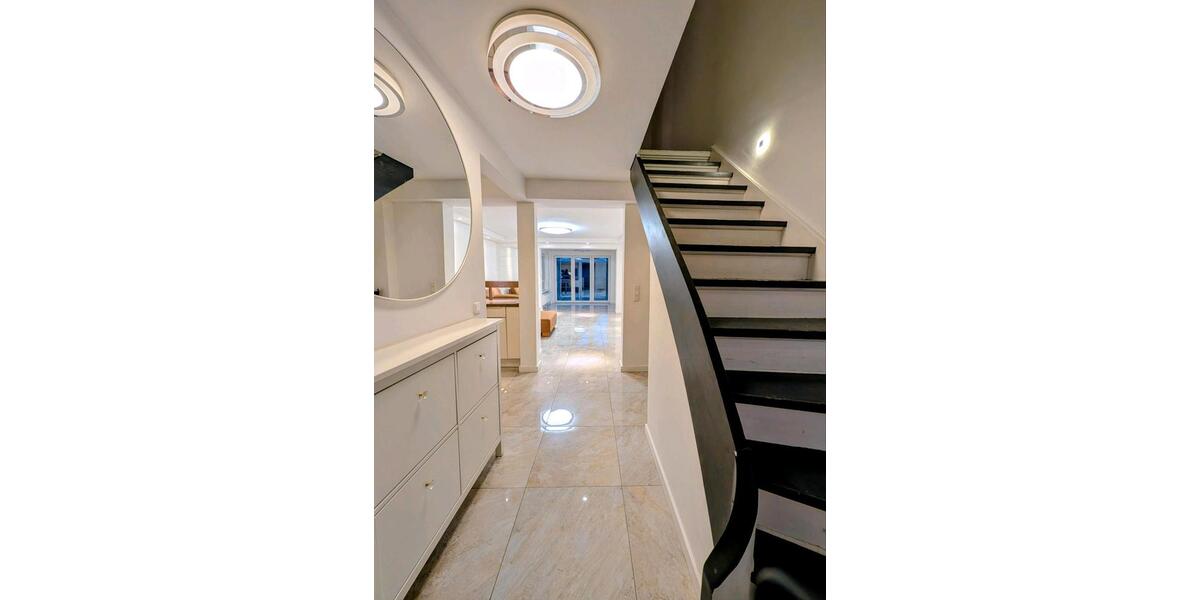 Reihenhaus Norderstedt Friedrichsgabe - 3 Zimmer, 100 m&sup2;, 1.800&euro; | Angebot:25867497