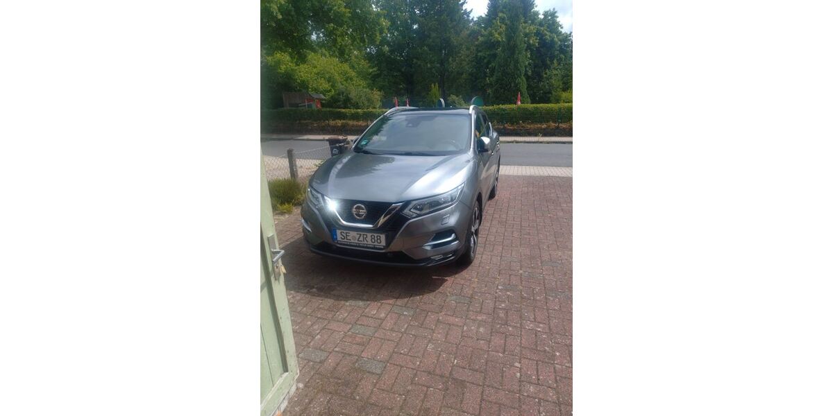 Nissan Qashqai 80.000 km 15.500 &euro; Henstedt-Ulzburg 24558