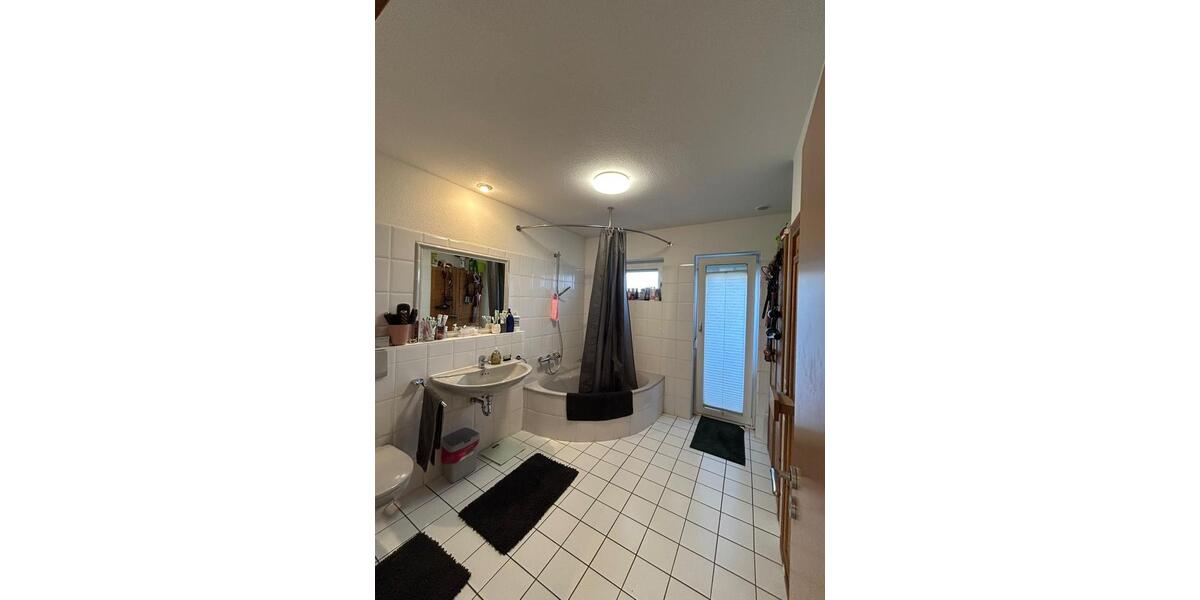 Etagenwohnung Kaltenkirchen - 1 Zimmer, 171 m&sup2;, 500&euro; | Angebot:26350305