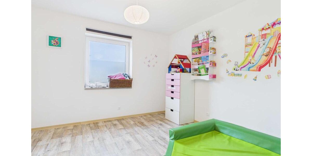 Einfamilienhaus Lasbek - 6 Zimmer, 160 m&sup2;, 2.400&euro; | Angebot:25918343