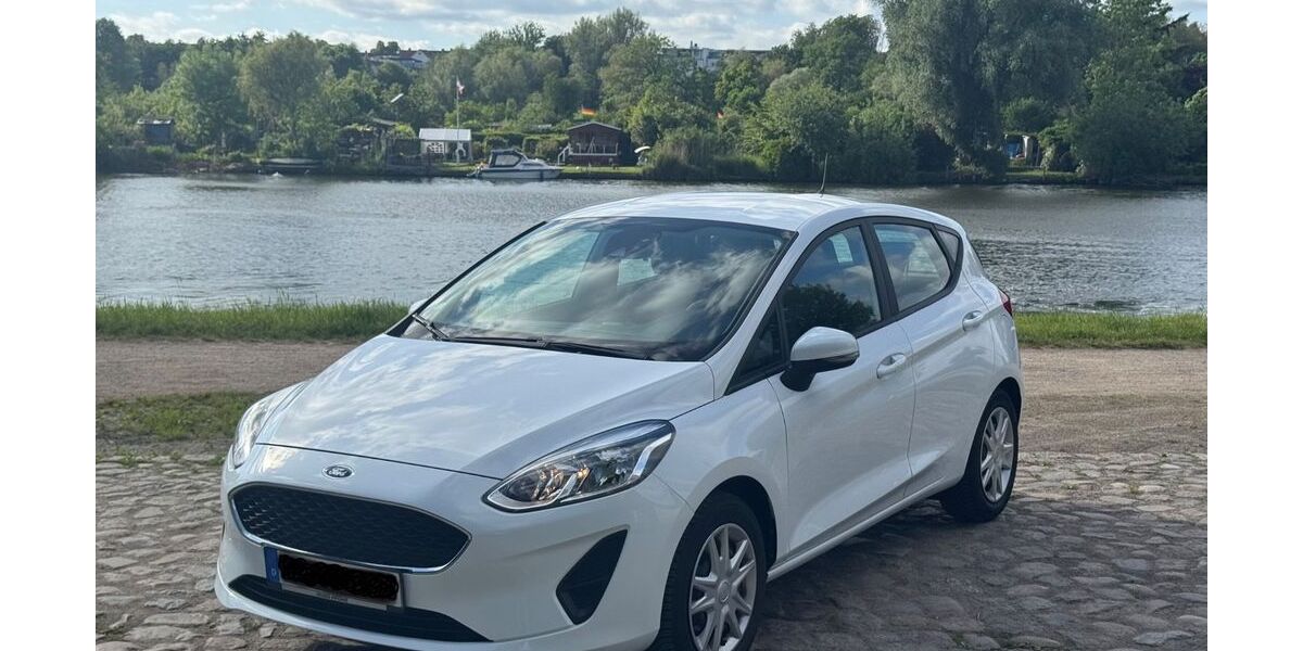 Ford Fiesta 43.750 km 9.399 &euro; Hamburg 21029