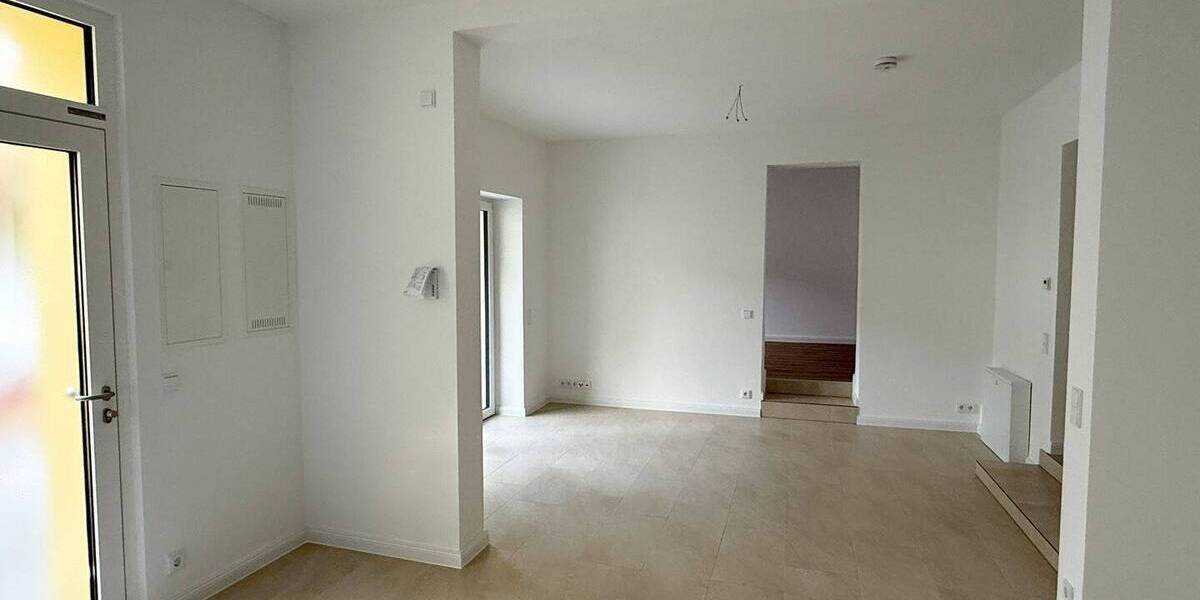 Etagenwohnung Hamburg / Rissen Rissen - 4 Zimmer, 113 m&sup2;, 2.185&euro; | Angebot:25768111