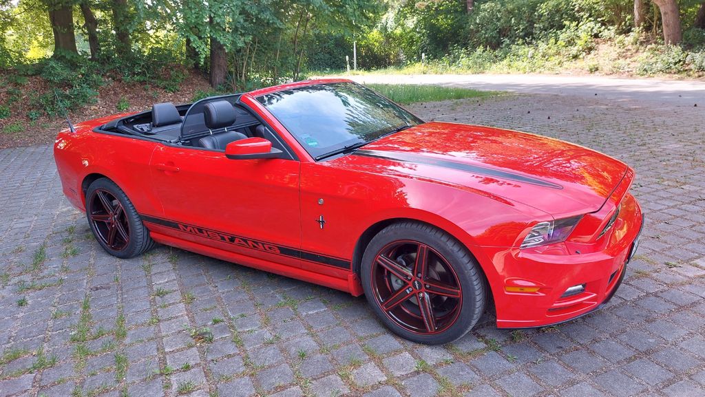 Ford Mustang 131.600 km 14.500 &euro; Norderstedt 22844