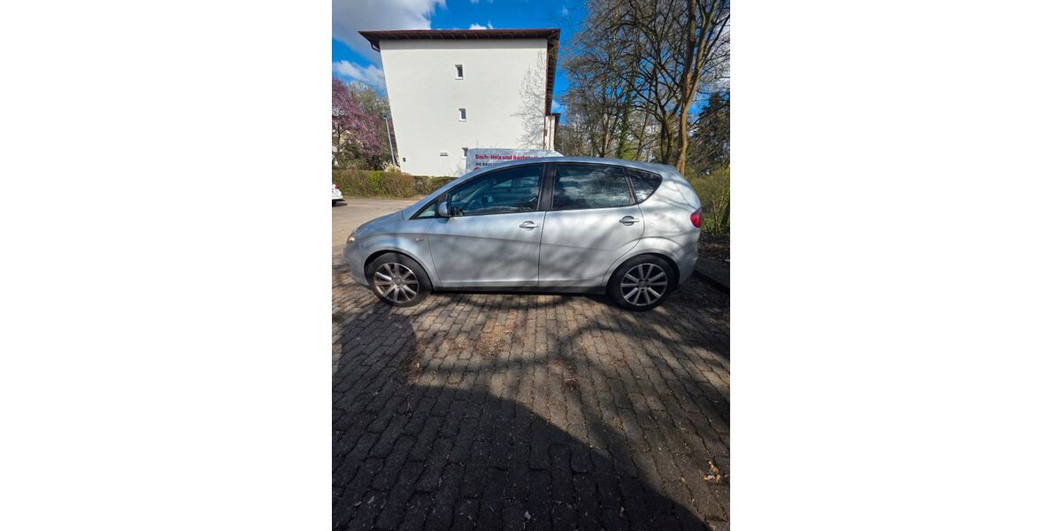 Seat Altea 250.000 km 1.500 &euro; hamburg 22047