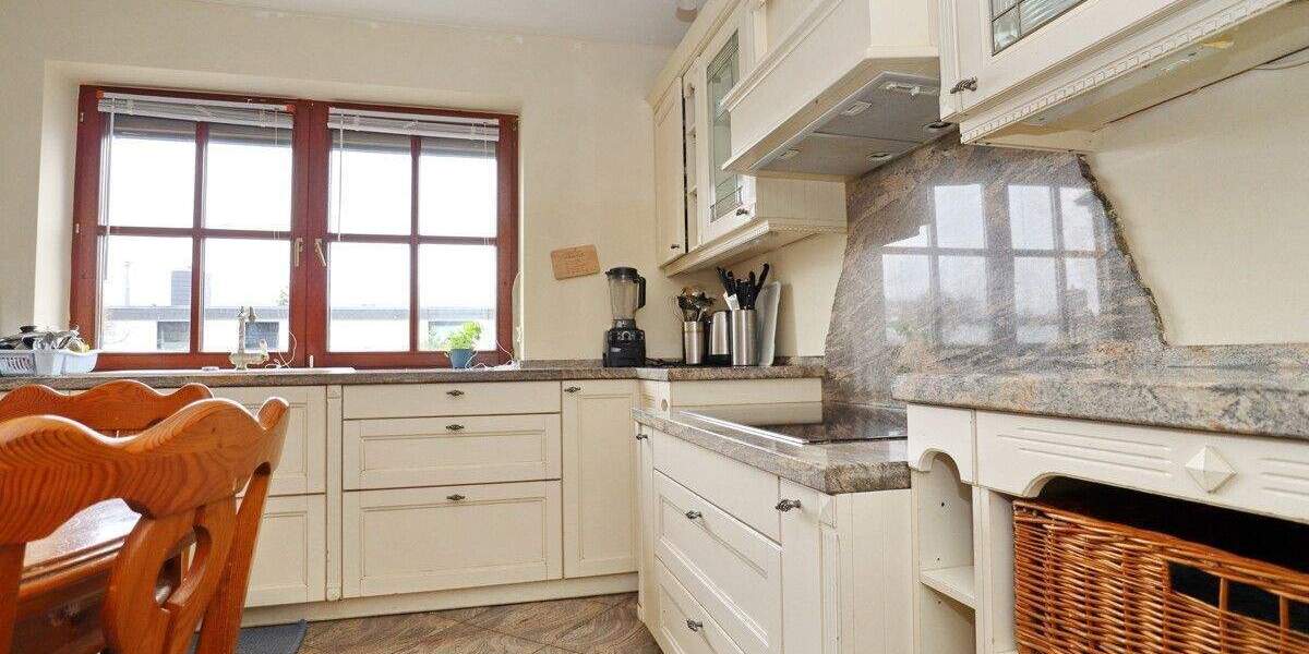 Einfamilienhaus Quickborn - 6 Zimmer, 240 m&sup2;, 869.000&euro; | Angebot:25880082