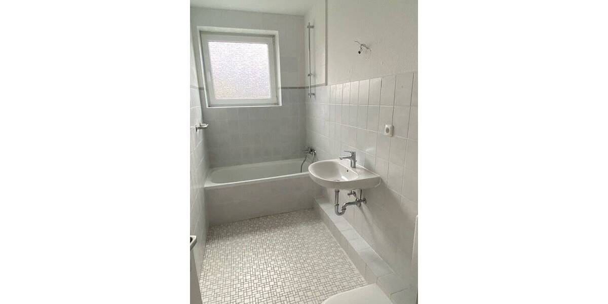 Etagenwohnung Hamburg Billstedt - 2 Zimmer, 65 m&sup2;, 880&euro; | Angebot:25743464