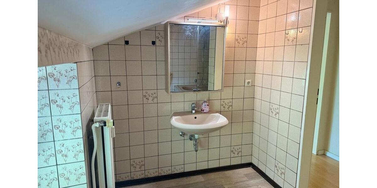 Erdgeschoßwohnung Wrist - 4 Zimmer, 113 m&sup2;, 950&euro; | Angebot:25945733