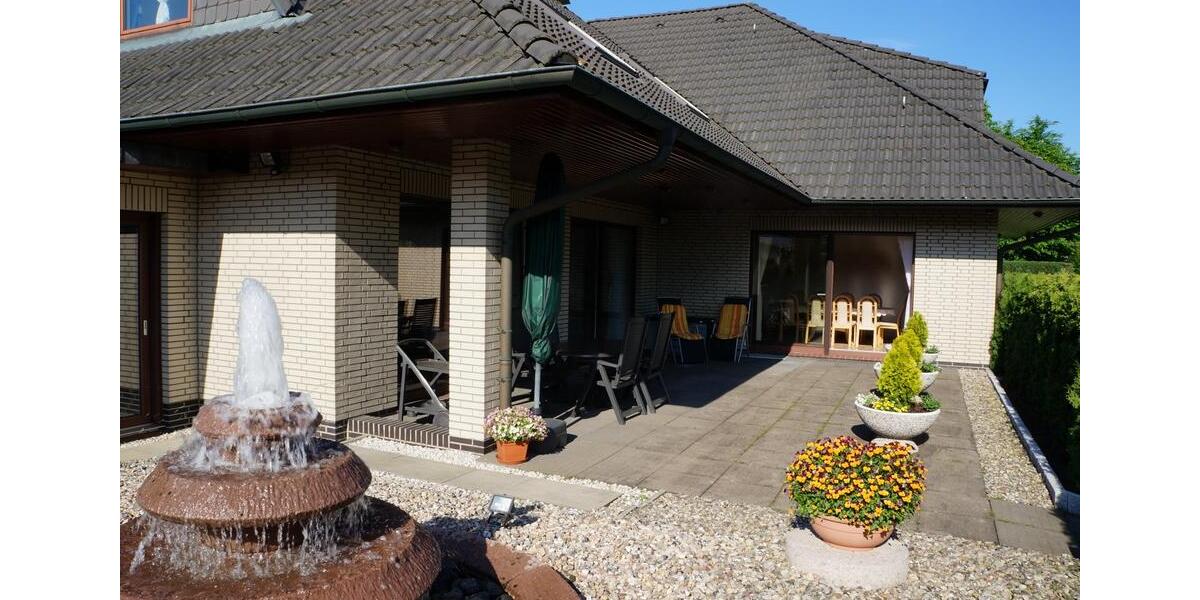 Einfamilienhaus Kaltenkirchen - 8 Zimmer, 415 m&sup2;, 698.400&euro; | Angebot:24899012