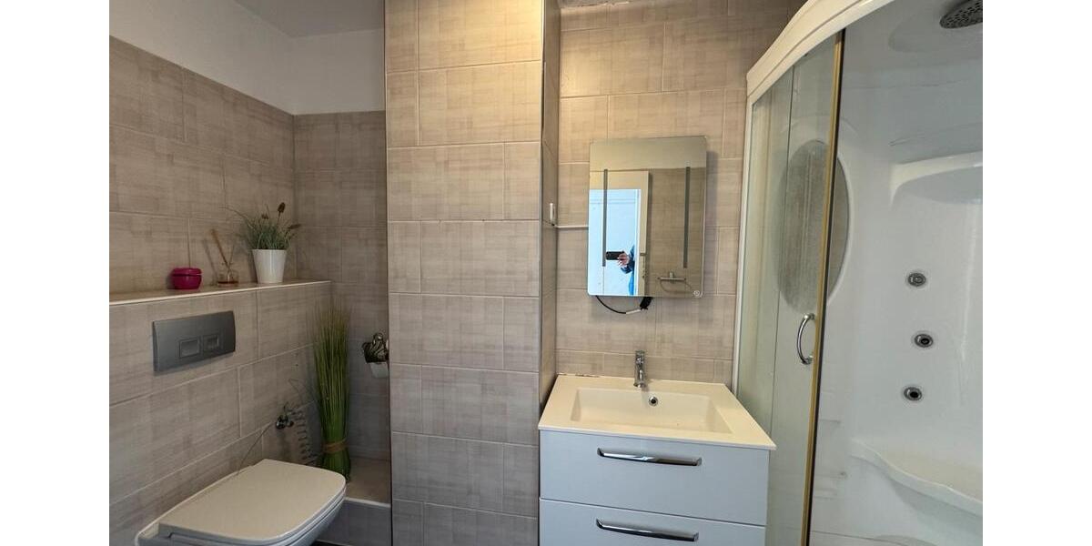 Etagenwohnung Hamburg Wandsbek - 1 Zimmer, 15 m&sup2;, 695&euro; | Angebot:25991728