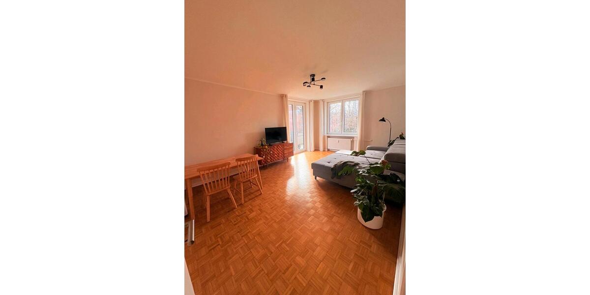 Etagenwohnung Hamburg Wandsbek - 3 Zimmer, 77 m&sup2;, 2.400&euro; | Angebot:25866873