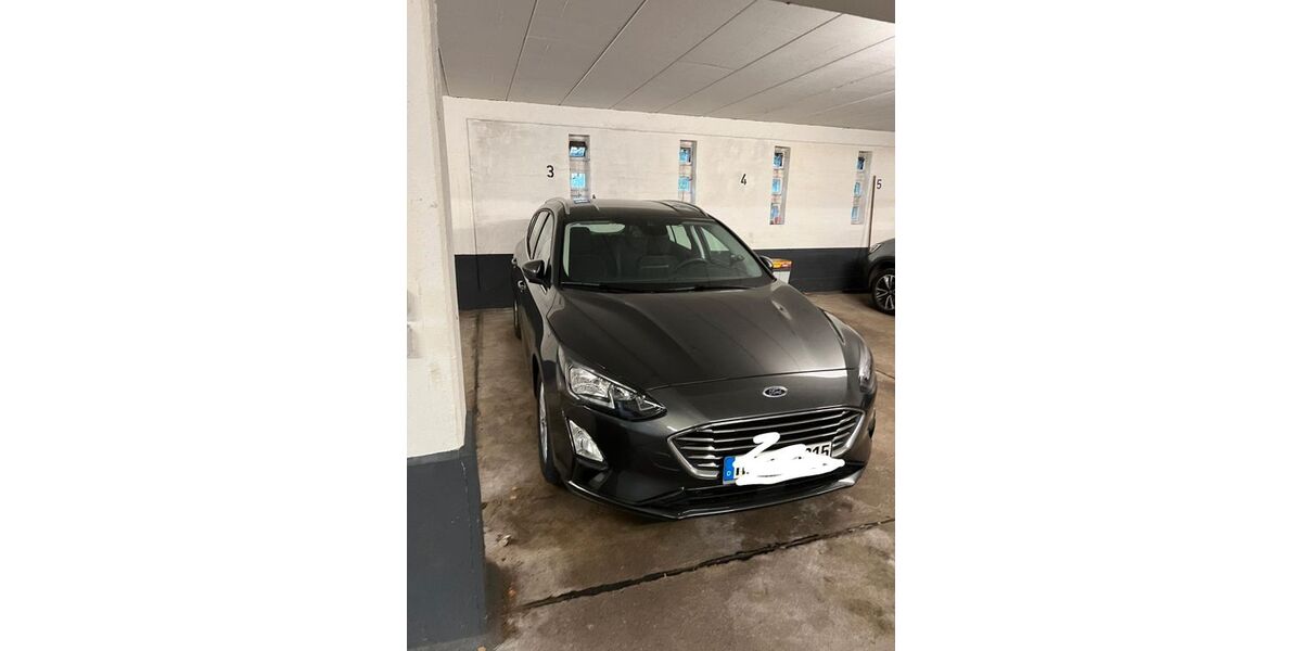 Ford Focus 15.500 km 18.000 &euro; Hamburg 22119