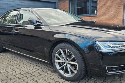 Audi A8 250.000 km 19.900 &euro; Hamburg 21073
