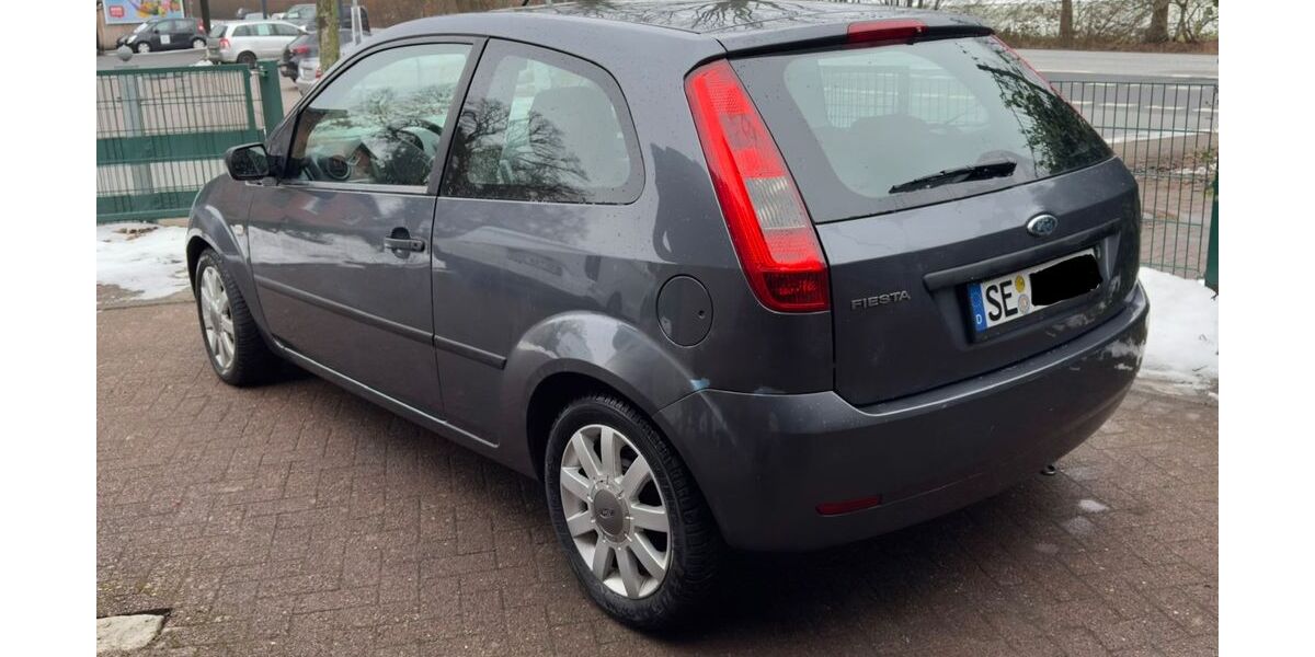 Ford Fiesta 126.000 km 1.350 &euro; Kayhude 23863
