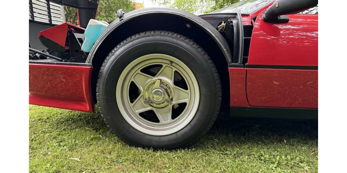 Ferrari 512 BBi Geldanlage vom feinsten 39.000 km 299.999 &euro; Hamburg 22339