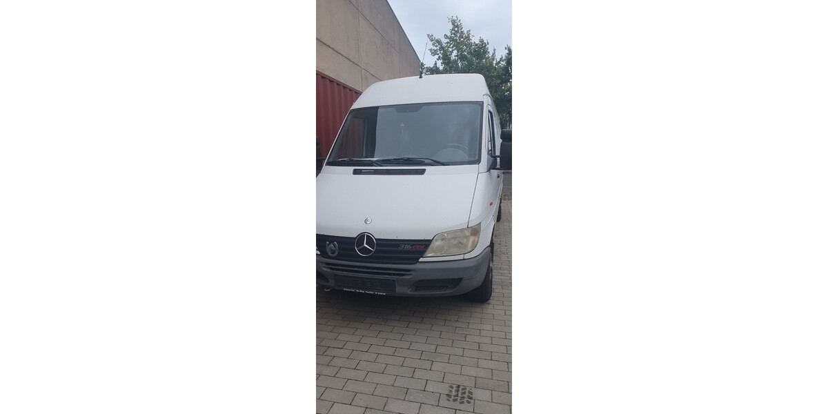 Mercedes-Benz Sprinter 432.000 km 3.900 &euro; Hamburg 20038