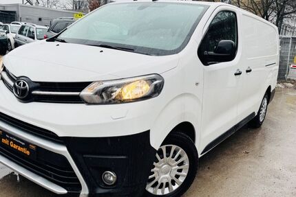 Toyota Proace (Verso) 120.000 km 17.900 &euro; Hamburg 20537