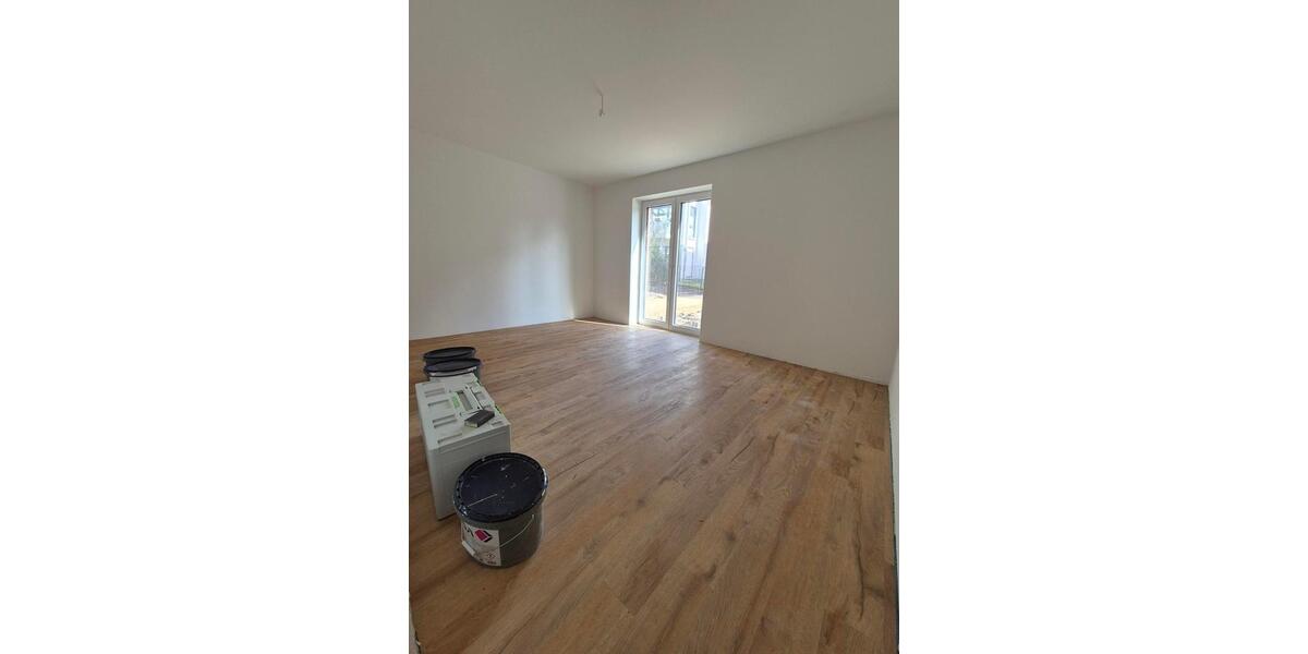 Erdgeschoßwohnung Norderstedt - 3 Zimmer, 80 m&sup2;, 1.665&euro; | Angebot:25962979