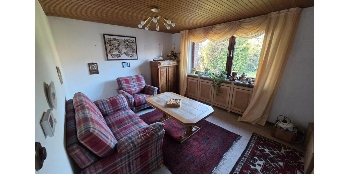 Einfamilienhaus Hamburg Wandsbek - 6.5 Zimmer, 152 m&sup2;, 600.000&euro; | Angebot:26050471