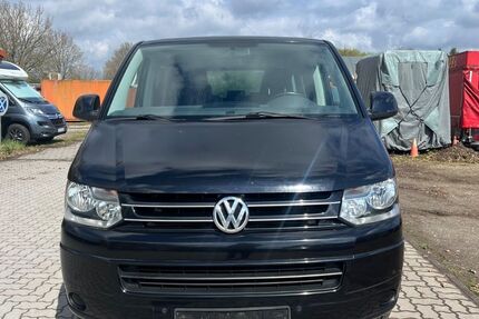 VW T5 Multivan 175.000 km 16.900 &euro; Braak 22145