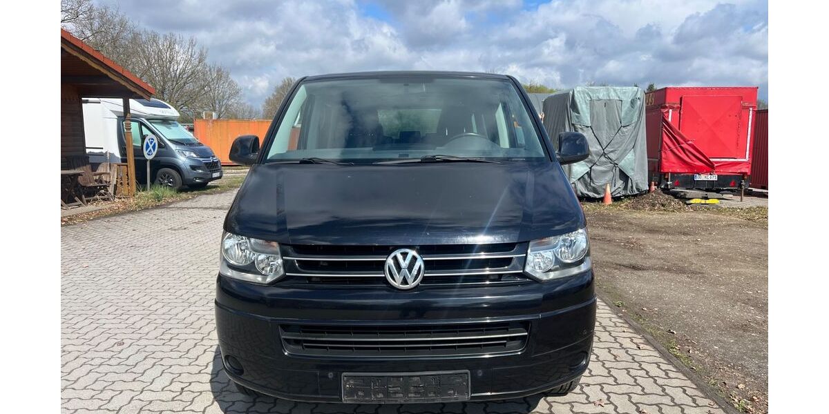 VW T5 Multivan 175.000 km 16.900 &euro; Braak 22145