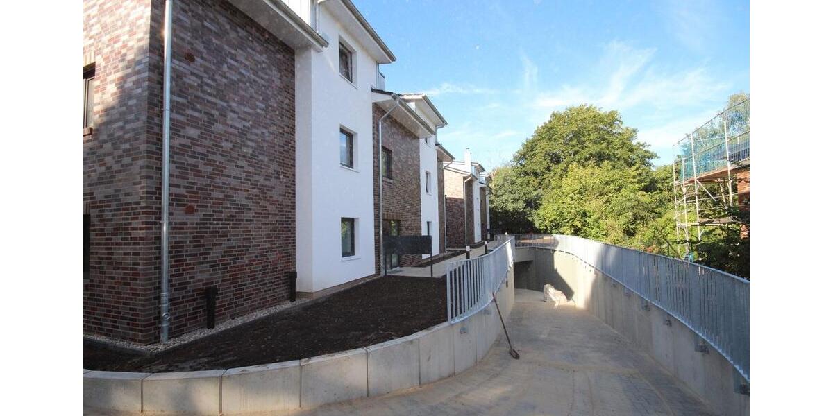 Dachgeschoßwohnung Hamburg Altona - 3 Zimmer, 101 m&sup2;, 1.867&euro; | Angebot:23038324