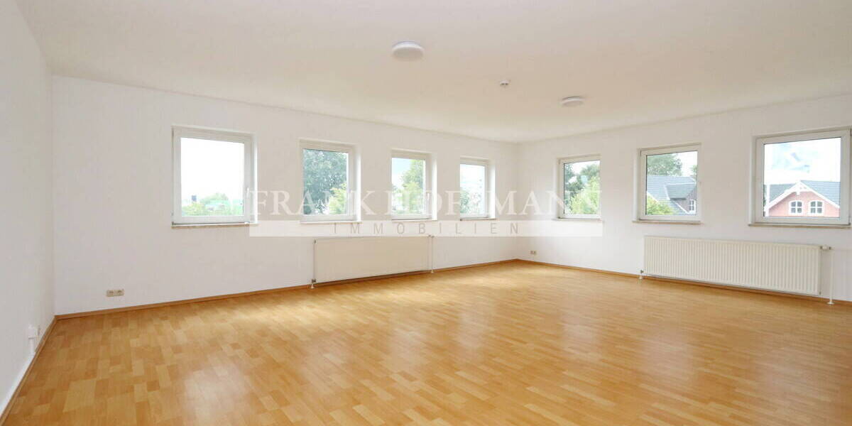 Gewerbeobjekt Kaltenkirchen - 980&euro; | Angebot:25700461