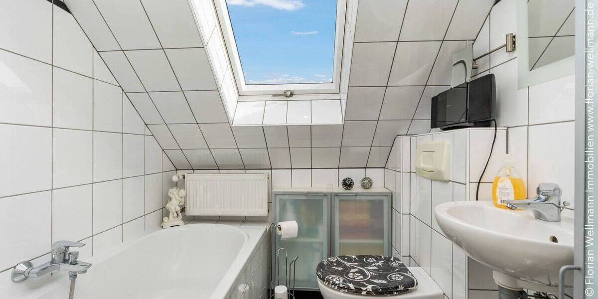Einfamilienhaus Reinbek - 3 Zimmer, 161 m&sup2;, 619.000&euro; | Angebot:25937607