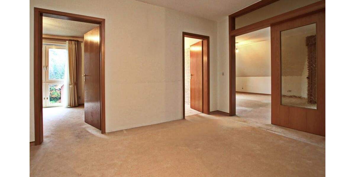 Etagenwohnung Hamburg-Poppenbüttel Poppenbüttel - 2 Zimmer, 81 m&sup2;, 377.000&euro; | Angebot:25770088