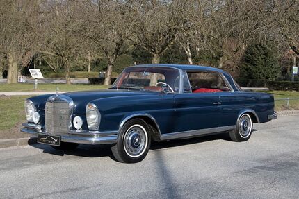 Mercedes-Benz 220 67.500 km 38.900 &euro; Hamburg 22041