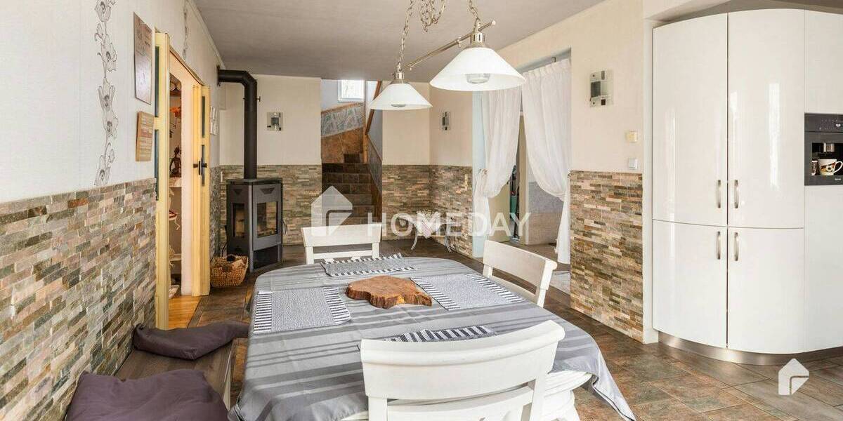 Einfamilienhaus Kisdorf - 8 Zimmer, 250 m&sup2;, 699.000&euro; | Angebot:25773206