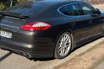 Porsche Panamera 115.000 km 27.000 &euro; Hamburg 22159
