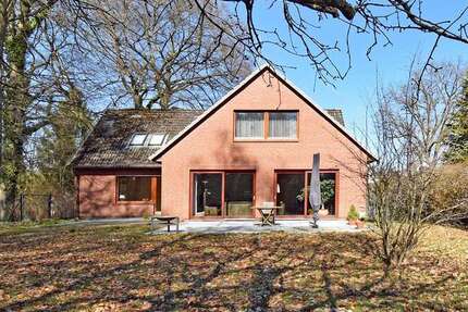 Haus Wohltorf - 6 Zimmer, 242 m&sup2;, 1.250.000&euro; | Angebot:25182007