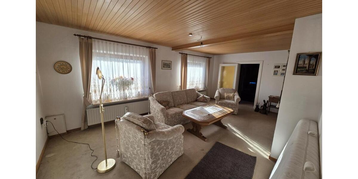 Einfamilienhaus Hamburg Wandsbek - 6.5 Zimmer, 152 m&sup2;, 600.000&euro; | Angebot:26050471