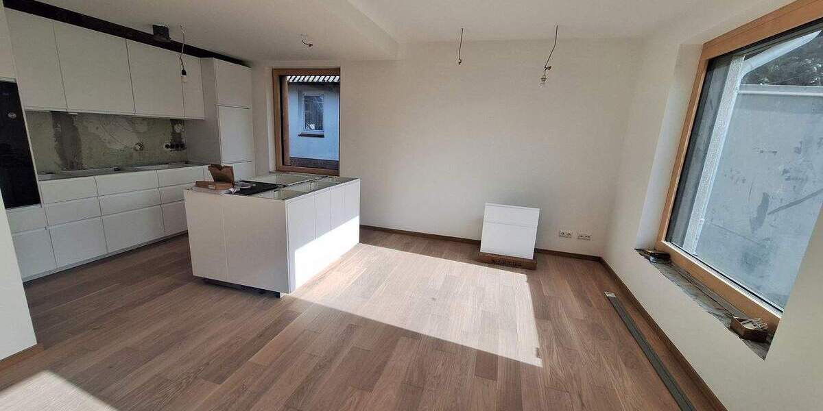 Bungalow Bad Oldesloe - 2 Zimmer, 92 m&sup2;, 1.700&euro; | Angebot:25734638