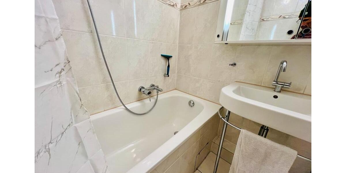 Etagenwohnung Hamburg Barmbek-Süd - 2 Zimmer, 67 m&sup2;, 345.000&euro; | Angebot:24770863