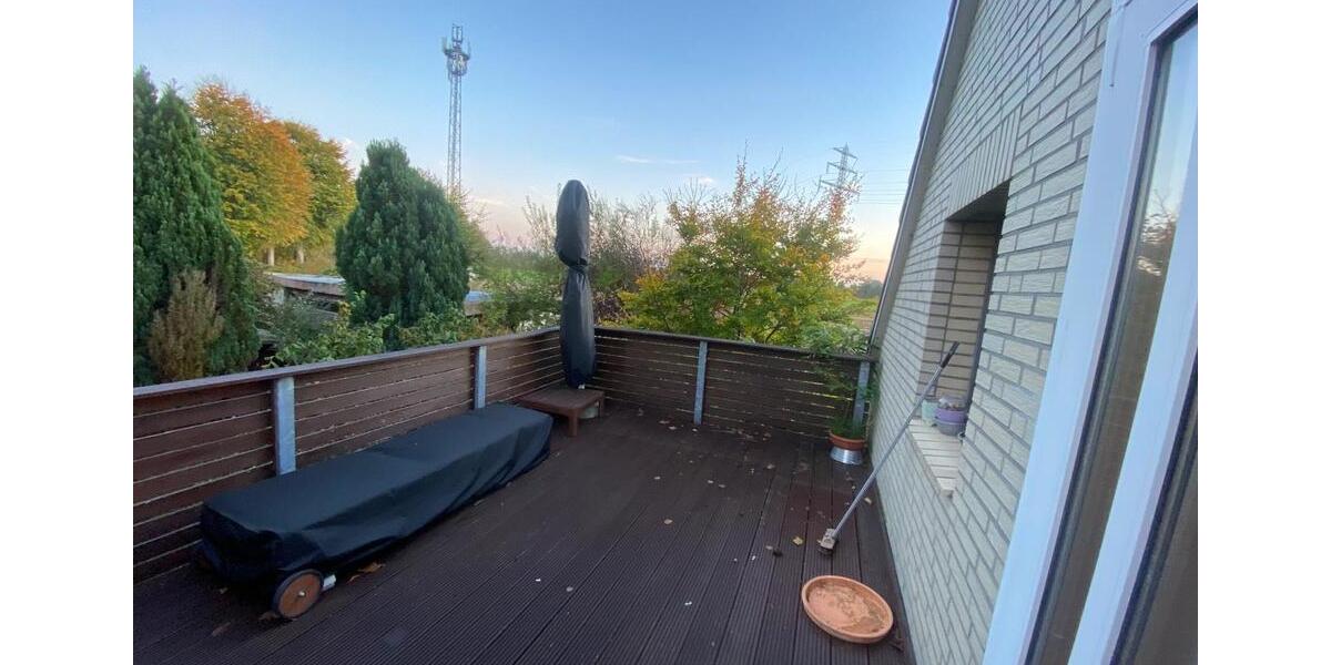 Dachgeschoßwohnung Tangstedt - 3 Zimmer, 60 m&sup2;, 1.300&euro; | Angebot:25612497