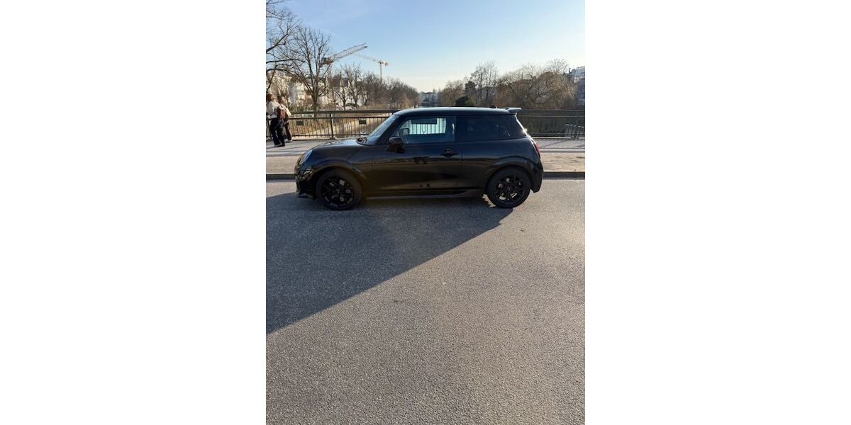 Mini Cooper S 4.935 km 35.149 &euro; Hamburg 22529
