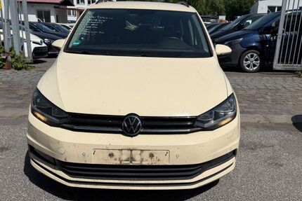 VW Touran 236.000 km 7.650 &euro; hamburg 20537