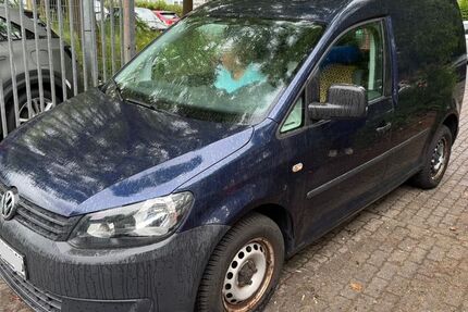 VW Caddy 78.000 km 7.490 &euro; Hamburg 22043
